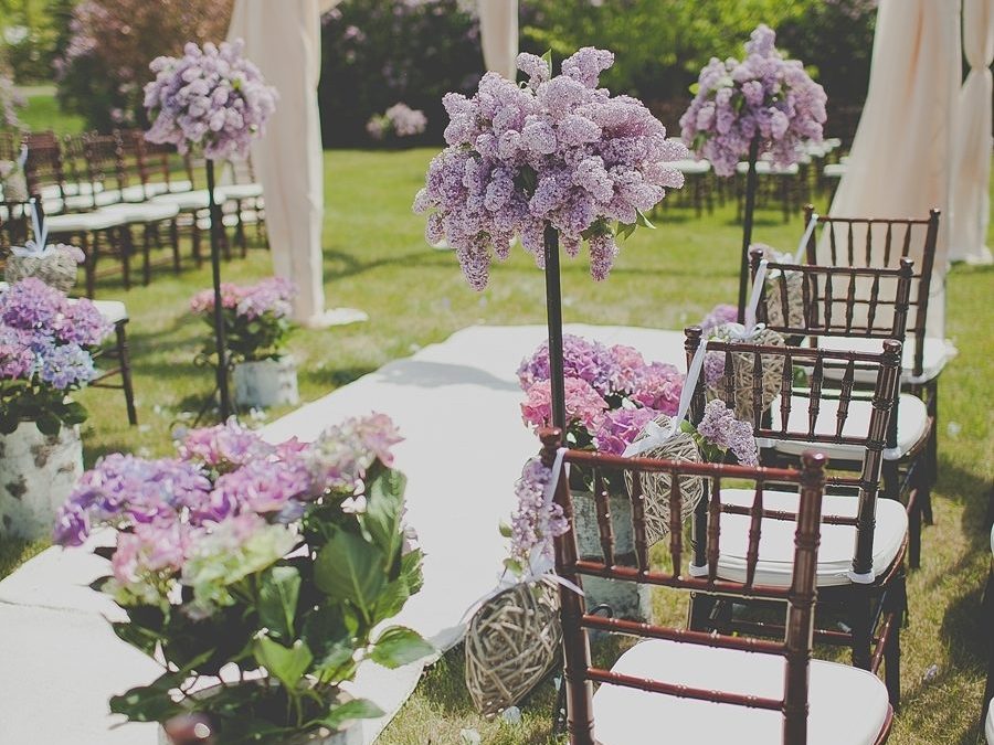Elegant Lilac Inspired Wedding in Guelph