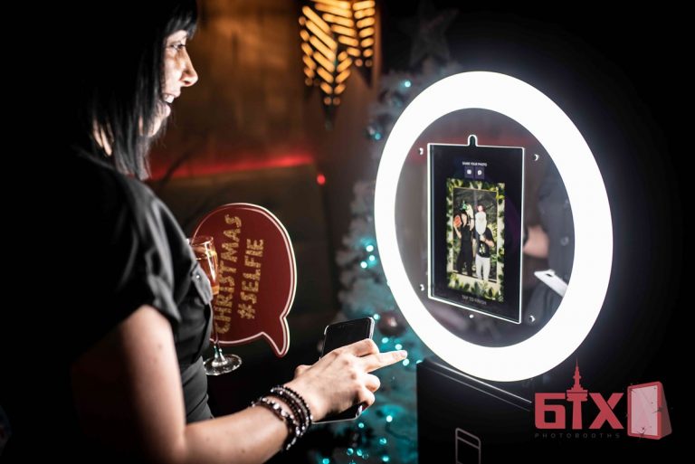 6ix photobooths toronto 037 full size 768x513