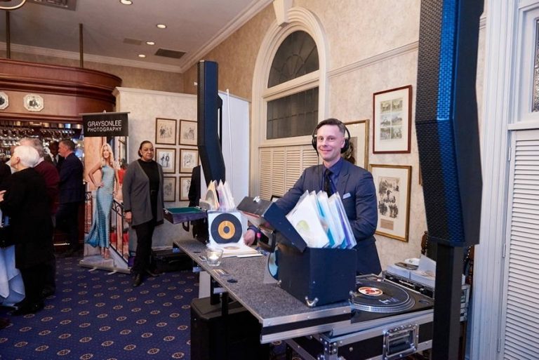 GraysonLee0019 768x513