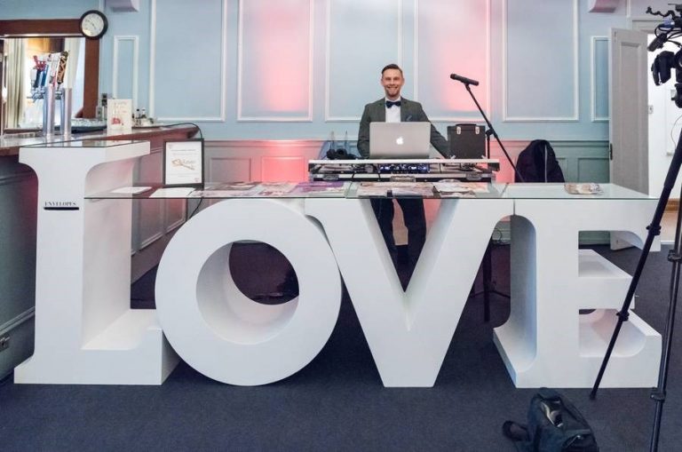 evolved entertainment toronto 026 full size 768x509