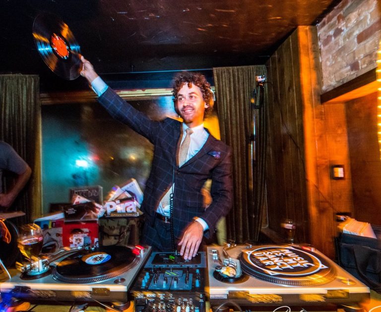 evolved entertainment toronto 037 full size 768x630