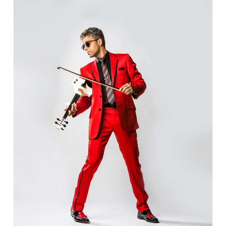 g pinto violinist toronto 001 full size 768x768