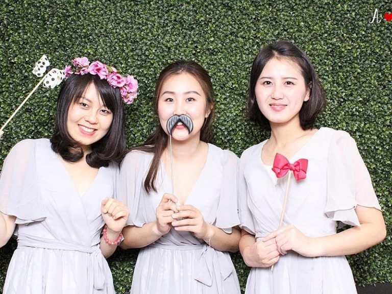 hotshotz photobooth toronto 002 homepage 1 768x576