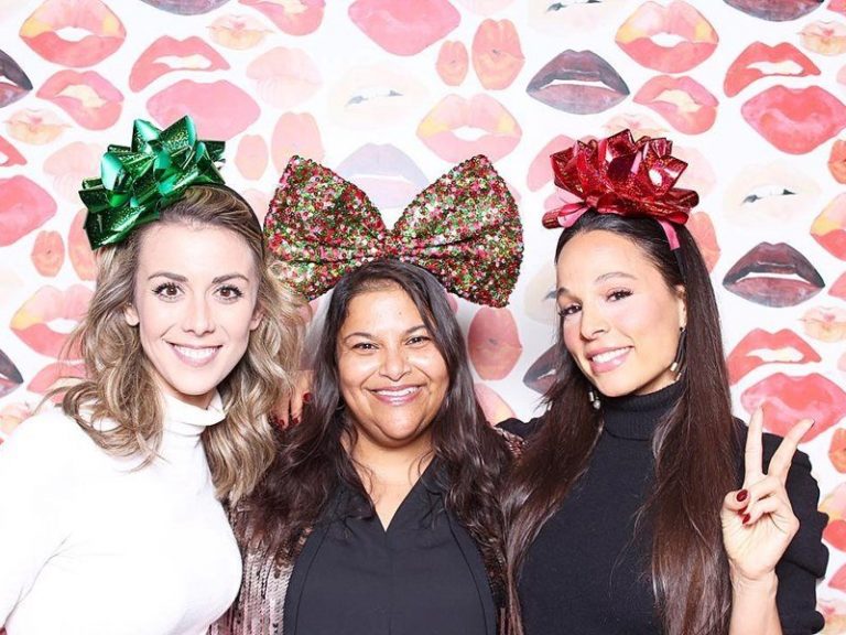 hotshotz photobooth toronto 005 homepage 1 768x576