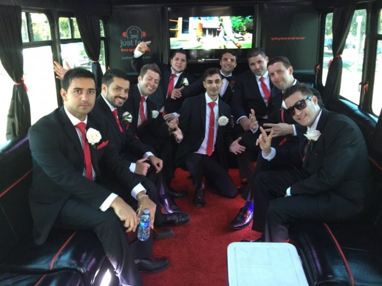 just for u limo bus toronto 010 homepage 768x576