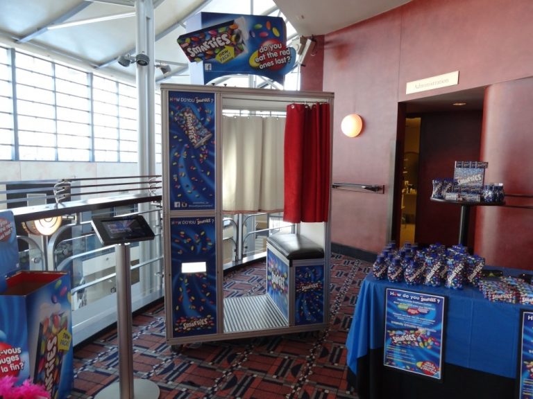 snapz photo booth toronto 005 full size 768x576