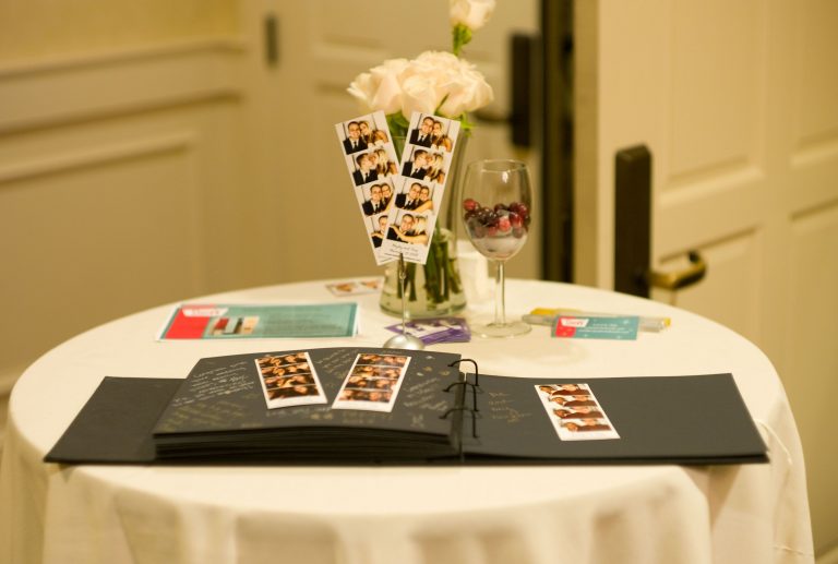 snapz photo booth toronto 010 full size 768x517