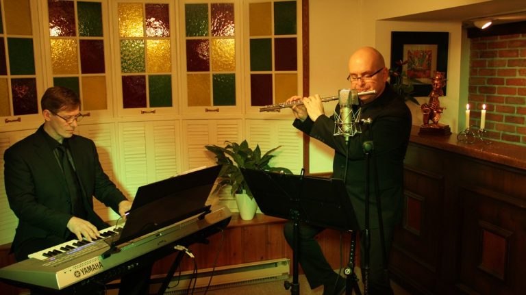 toronto saxophonist igor babich toronto 020 full size 768x431