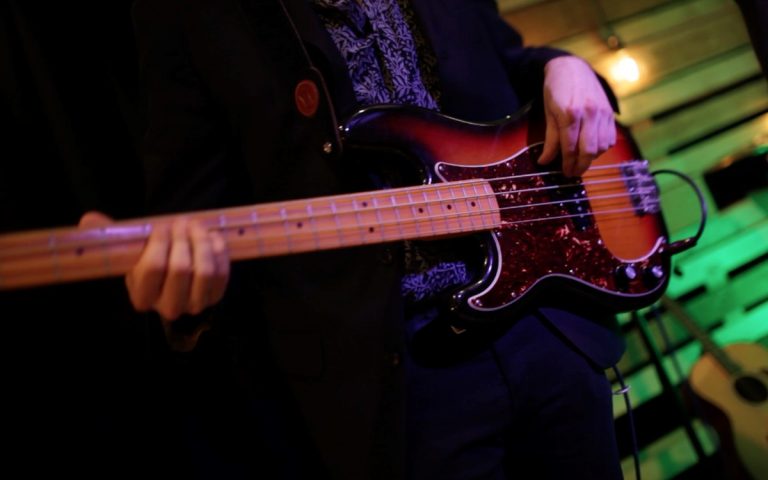 yours truly live music toronto 013 full size 768x480