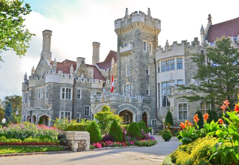 Casa Loma 4 768x530