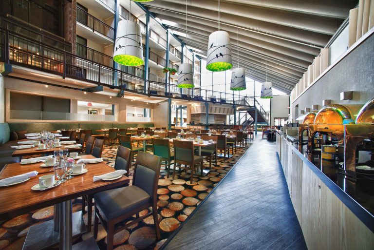 Holiday Inn Guelph Hotel Conference Ctr an IHG Hotel 9 768x513