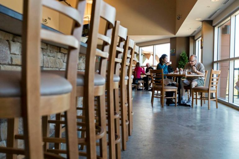 Manitoulin Hotel Conference Centre 8 768x512