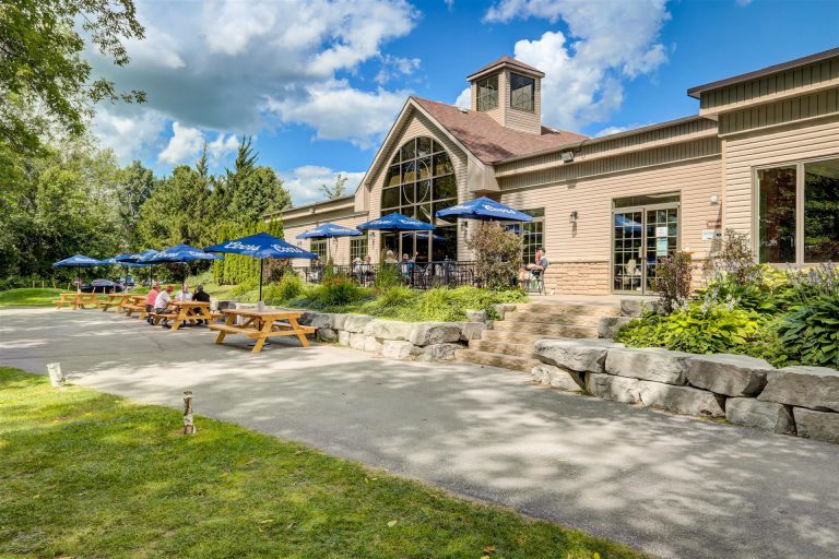 Silver Lakes Golf Country Club 6 768x512