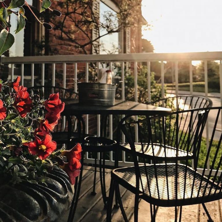 The Farmhouse 8 768x767