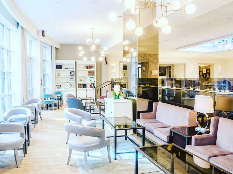 The Yorkville Royal Sonesta Hotel 6 768x575