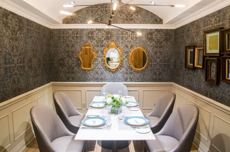 The Yorkville Royal Sonesta Hotel 9 768x509