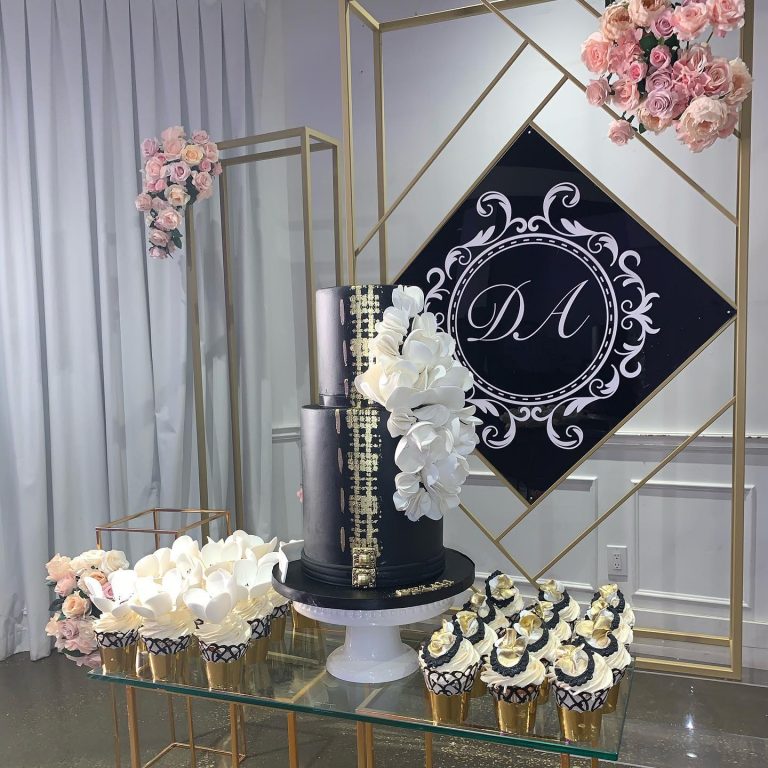 The showroom 3 768x768