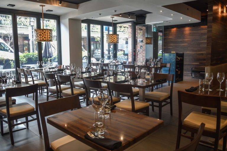 Bindia Indian Bistro 4 768x512