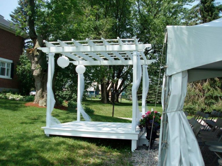 Domaine Perrault Winery 3 768x576