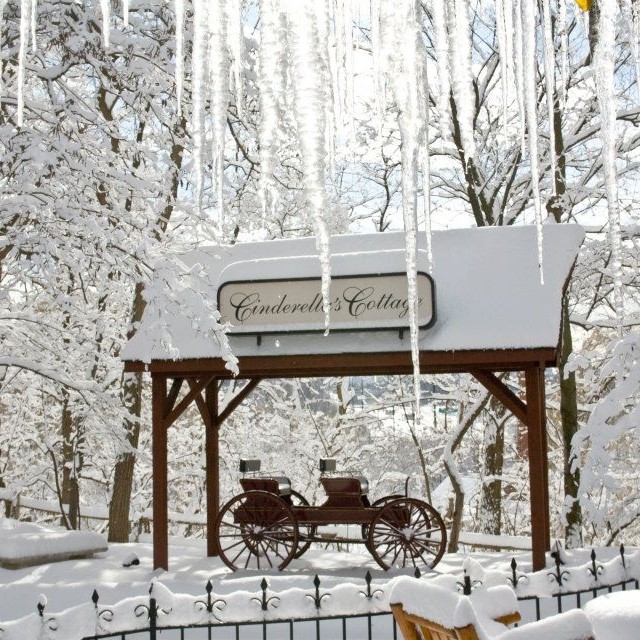 Fantasy Farm Event Centre Banquet Hall logo