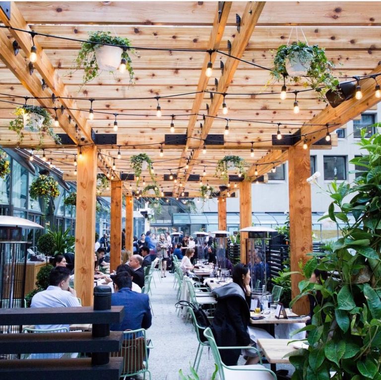 Jump Restaurant 3 768x767