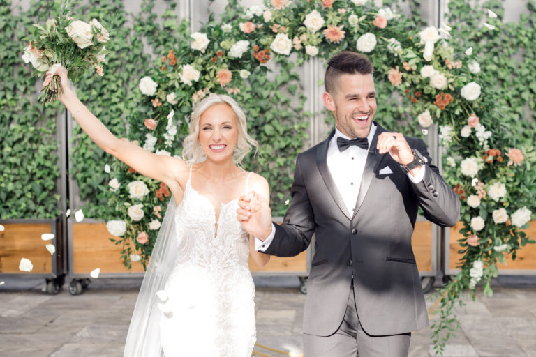 Aquatopia Wedding Stephanie Mason And Co. MelindaJessy 806 768x512