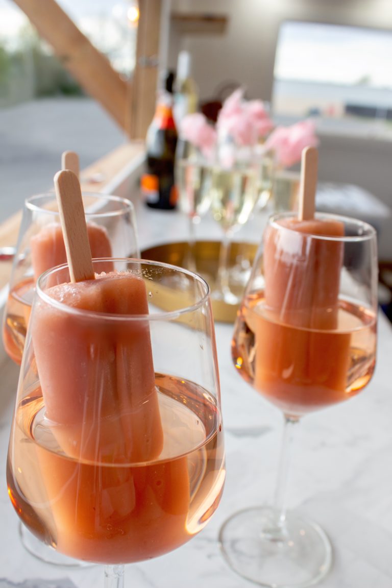 Facetune 14 05 2023 09 41 18 768x1152