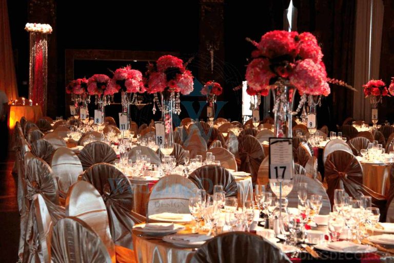 Wedding Decor Toronto centerpieces rentals tall clear curved vase pink hydrangea crystals fresh flowers 768x512