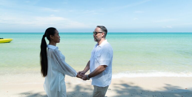 Wedding couple beach resized 768x390
