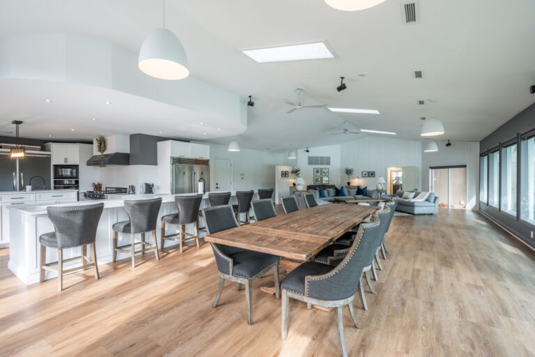 5 web or mls 05 Paige Atthill 3999 Locust Ln Lincoln 768x512