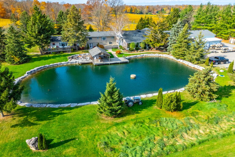 51 web or mls 51 Paige Atthill 3999 Locust Ln Lincoln 768x512