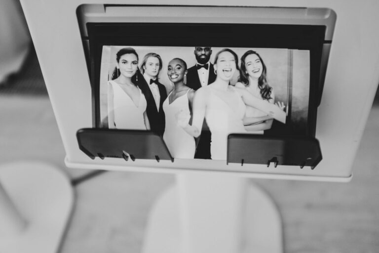 Bride Enjoying Photobooth at her Wedding inToronto 768x512